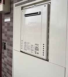 標準PS設置給湯器の写真