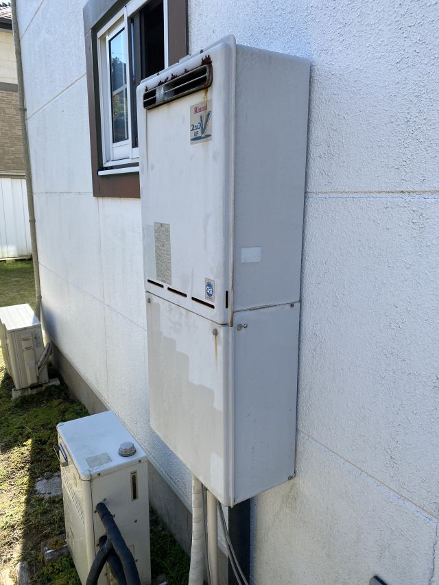 印旛郡ふじき野-RUF-V2401SAW-施工前 給湯器交換