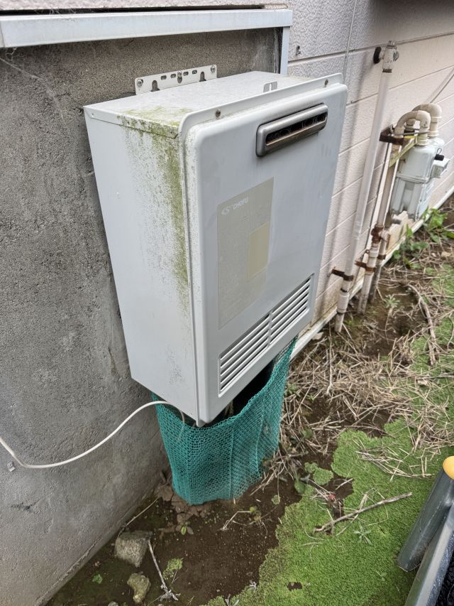 佐倉市井野-CHOFU製型式不明-施工前 給湯器交換