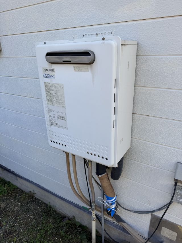 成田市稲荷山-GT-C2432AWX-施工前 給湯器交換